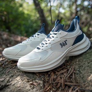 361度星云运动鞋